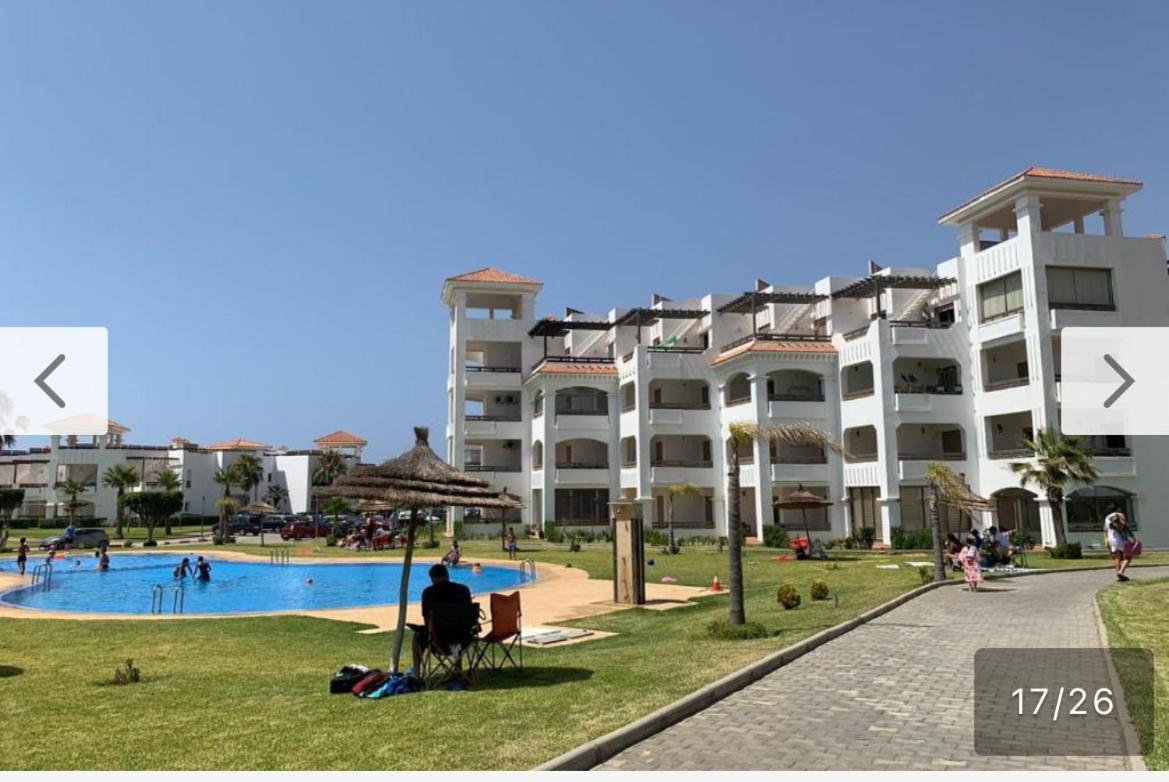 Appartement Pied Dans L Eau A Residence Beralmar Asilah Exterior photo